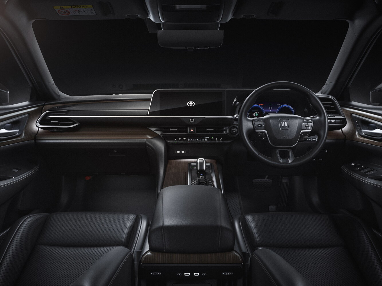 Toyota Crown 2.5 4WD Hybrid