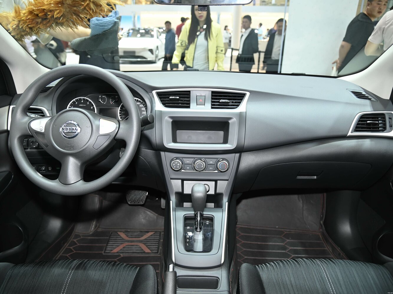 Nissan Sylphy 2016 1.6XL CVT Luxury