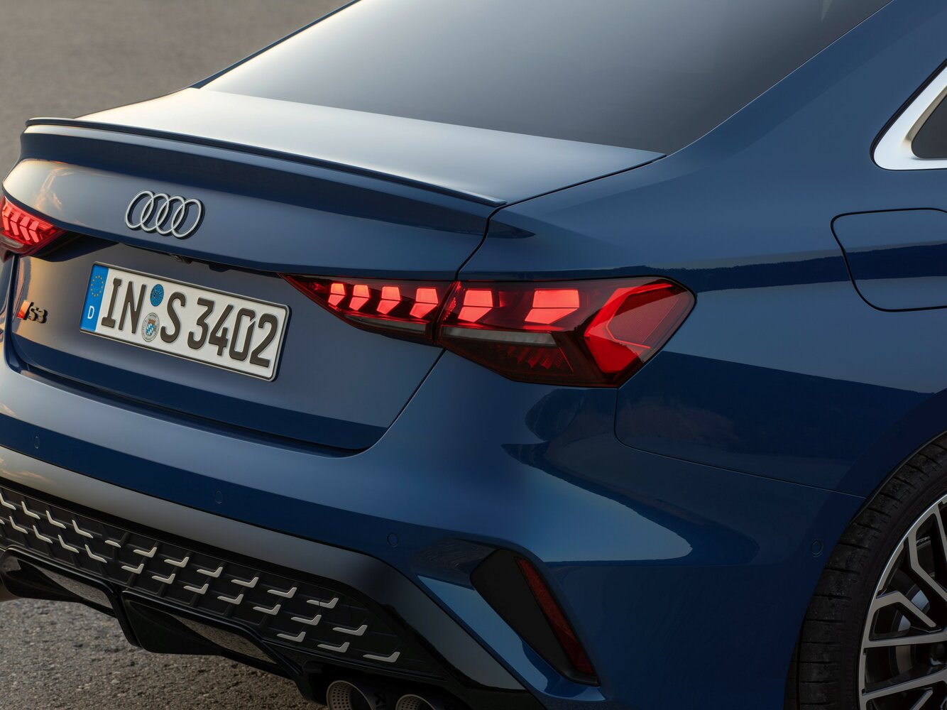 Audi S3 — справочные фотографии комплектации, Задняя фара