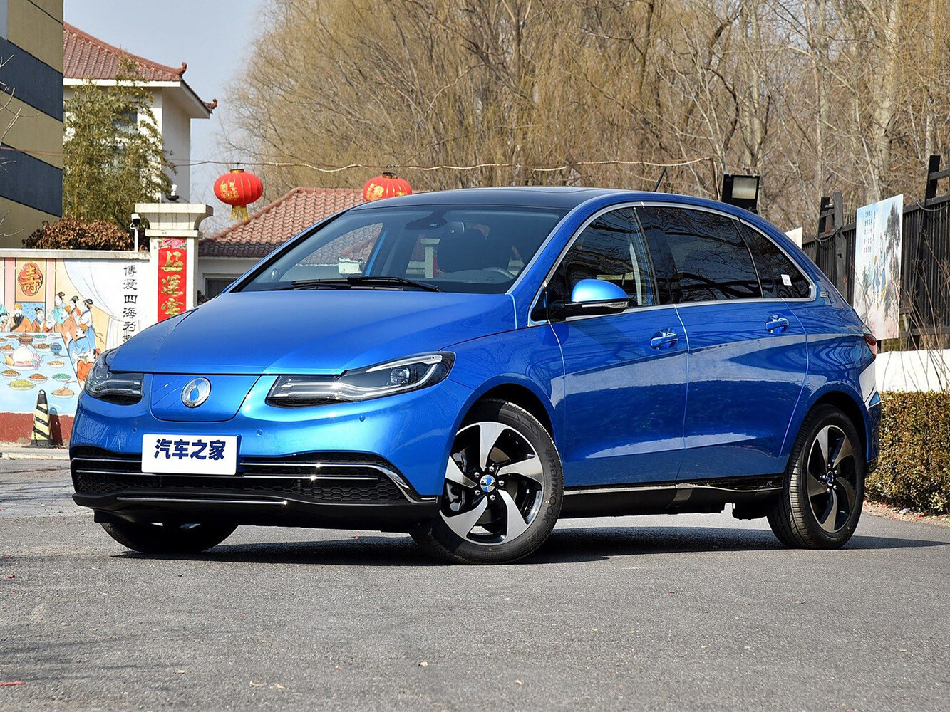 Denza 500 — I Рестайлинг (2018–2019)