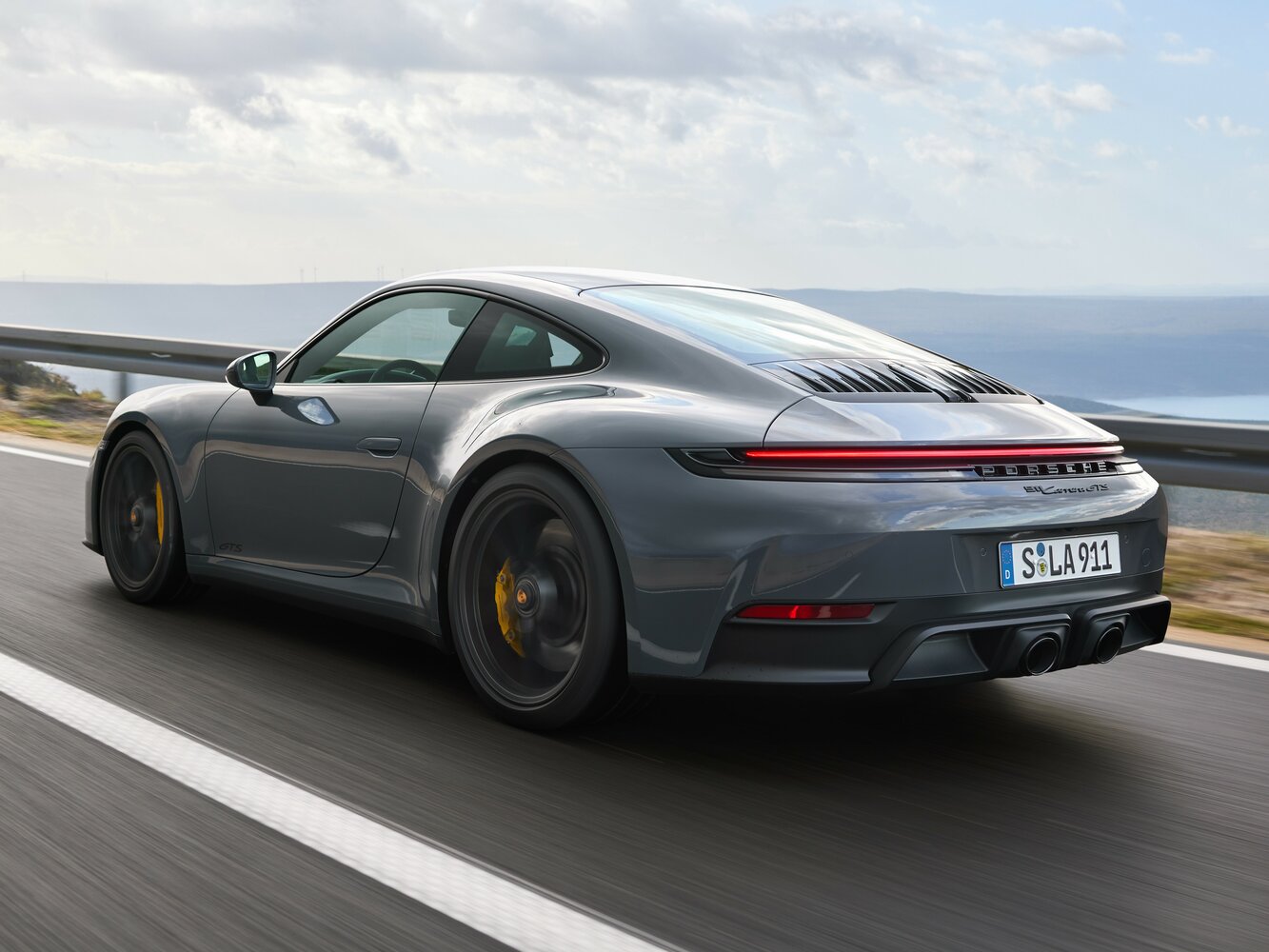 Porsche 911 4S