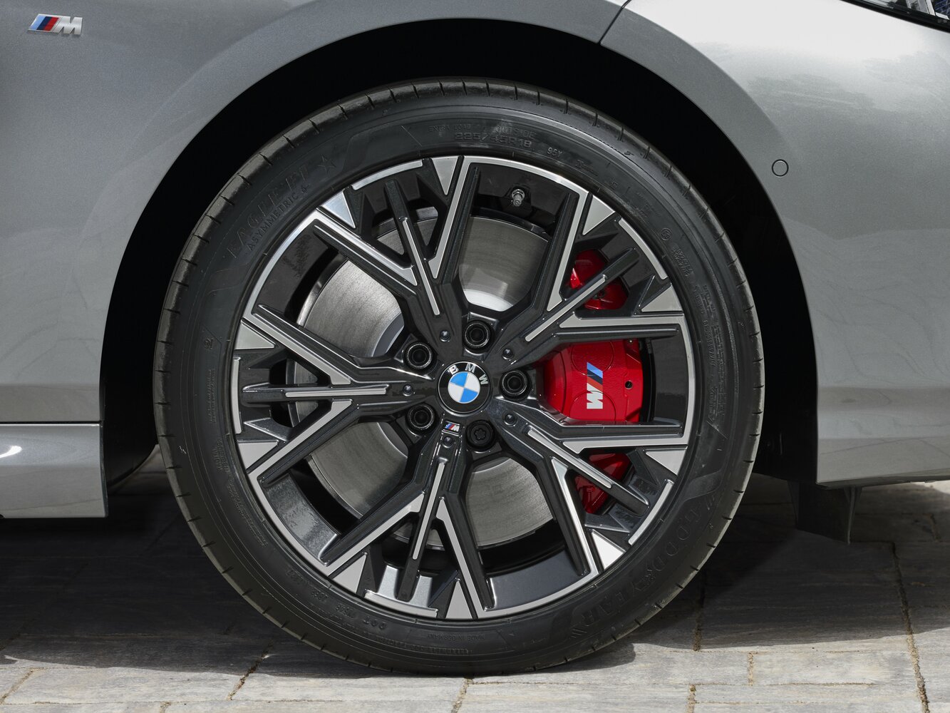 BMW 1 серии — справочные фотографии комплектации, Диск