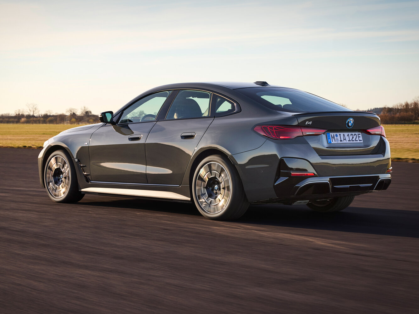 BMW i4 M50