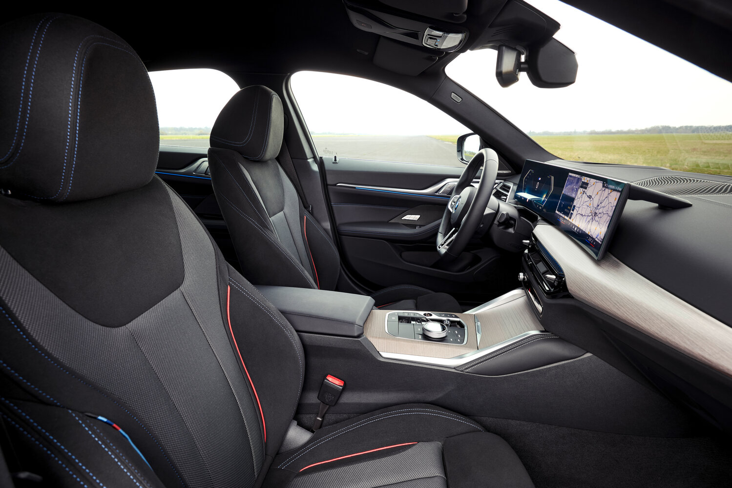 BMW i4 M50
