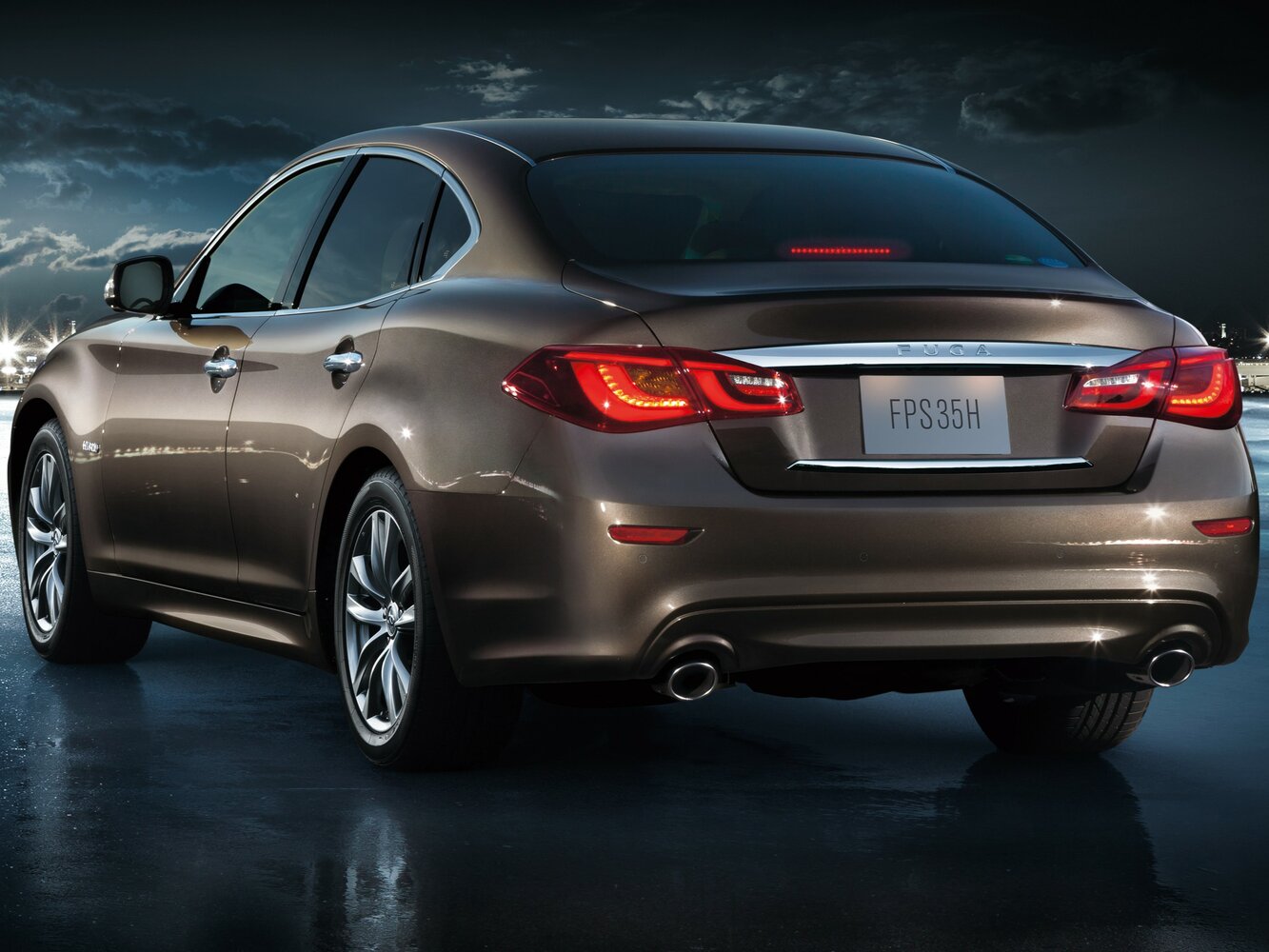Nissan Fuga 370GT S