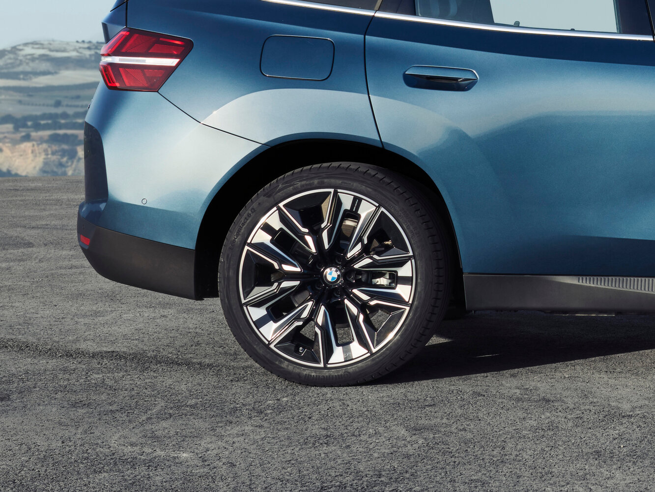 BMW X3 — справочные фотографии комплектации, Диск