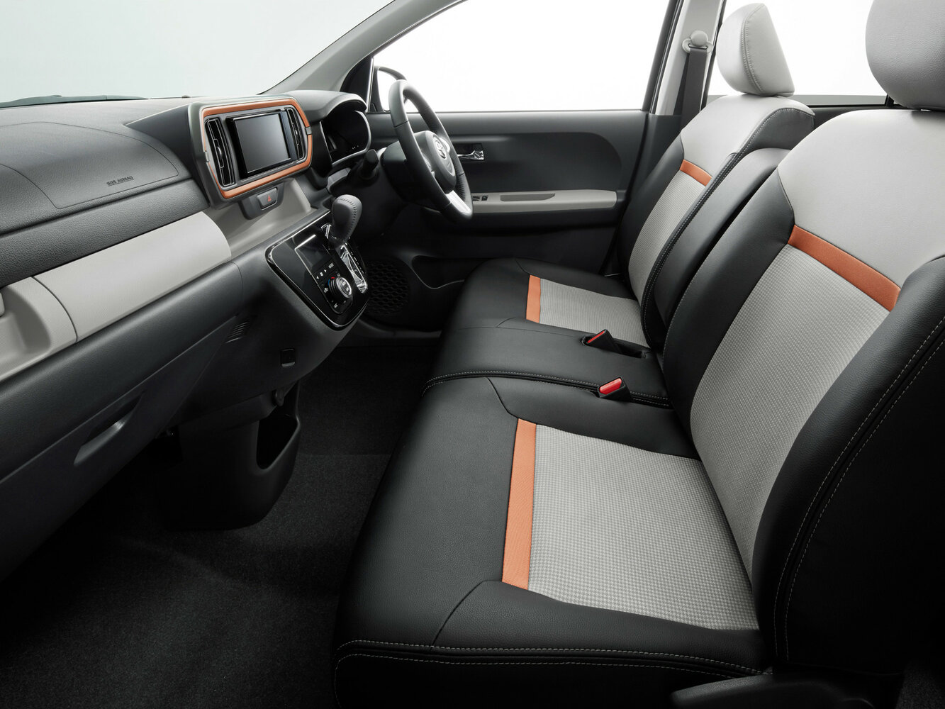 Toyota Passo X L Package