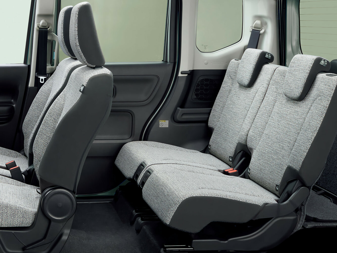 Suzuki Spacia XS