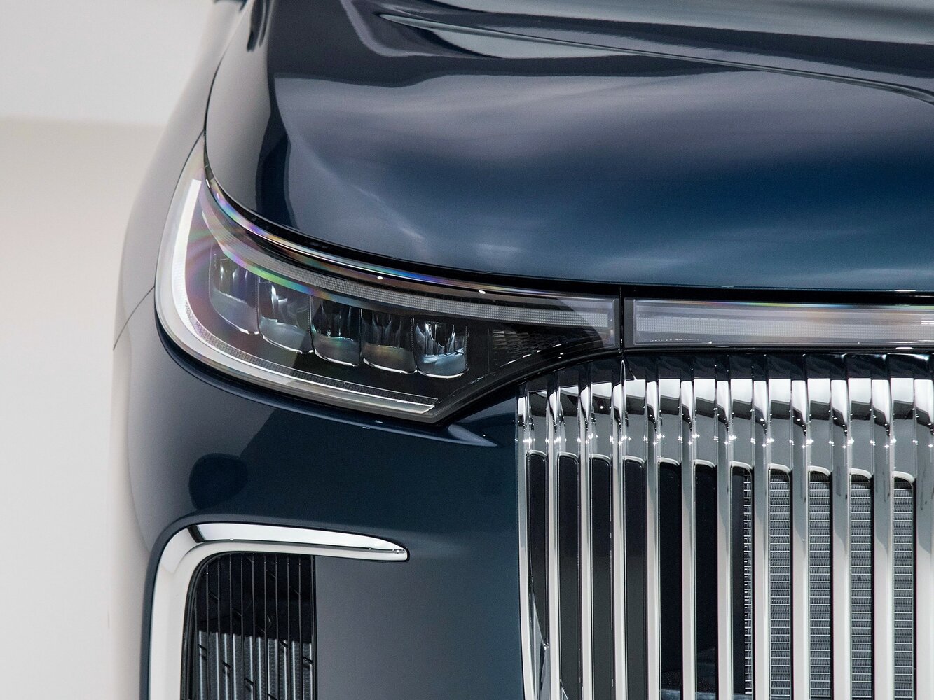 Voyah Dream PHEV 2025 Flagship