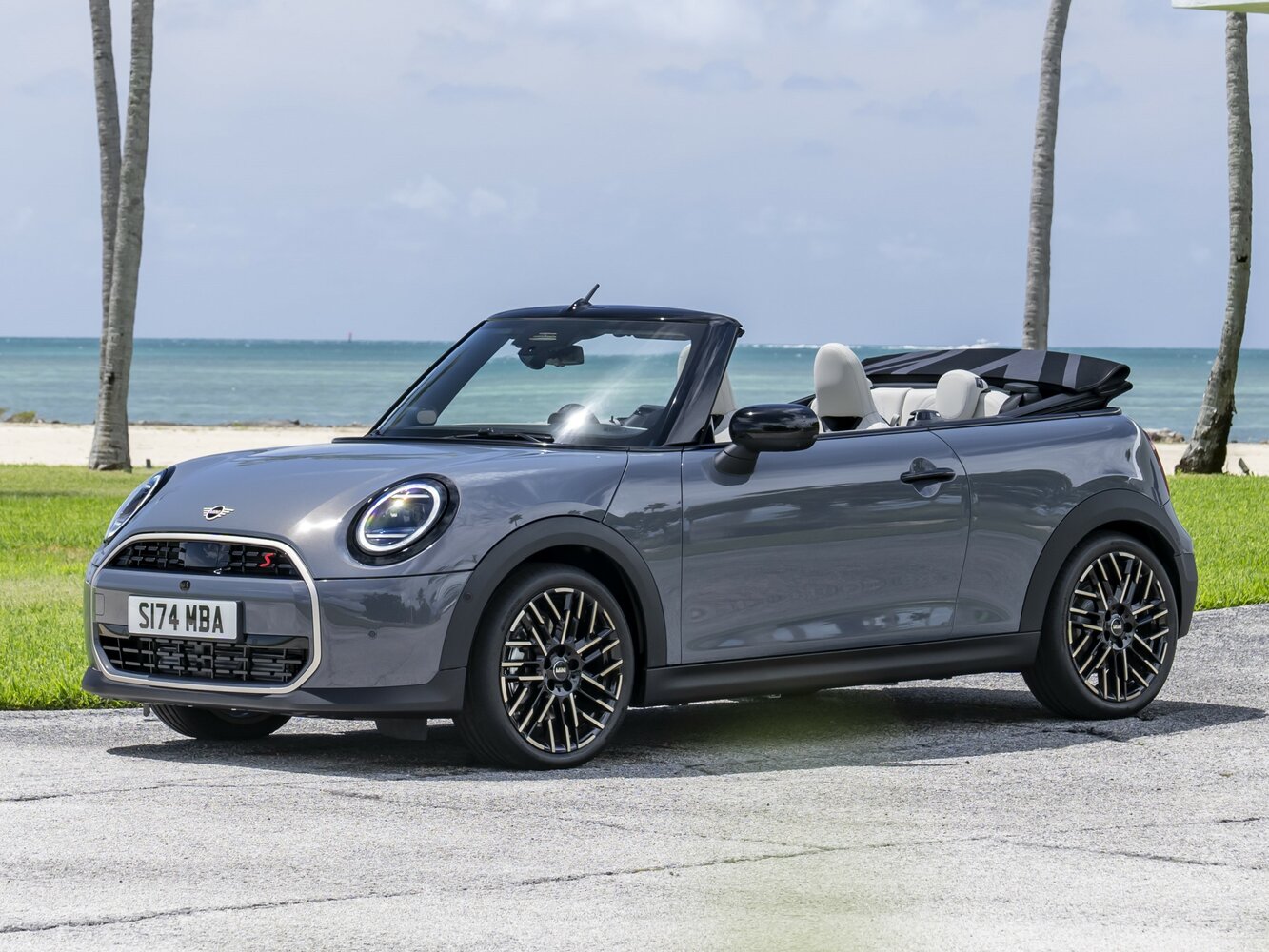 Mini Cabrio — IV поколение (2024–2026)