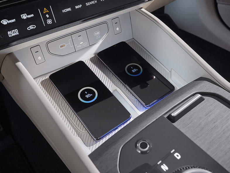Kia K8 Trendy