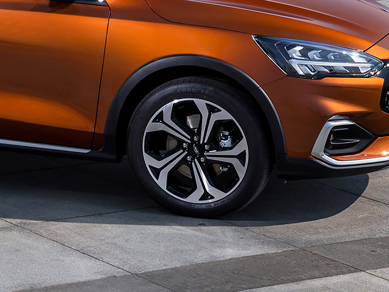 Ford Focus — справочные фотографии комплектации, Диск