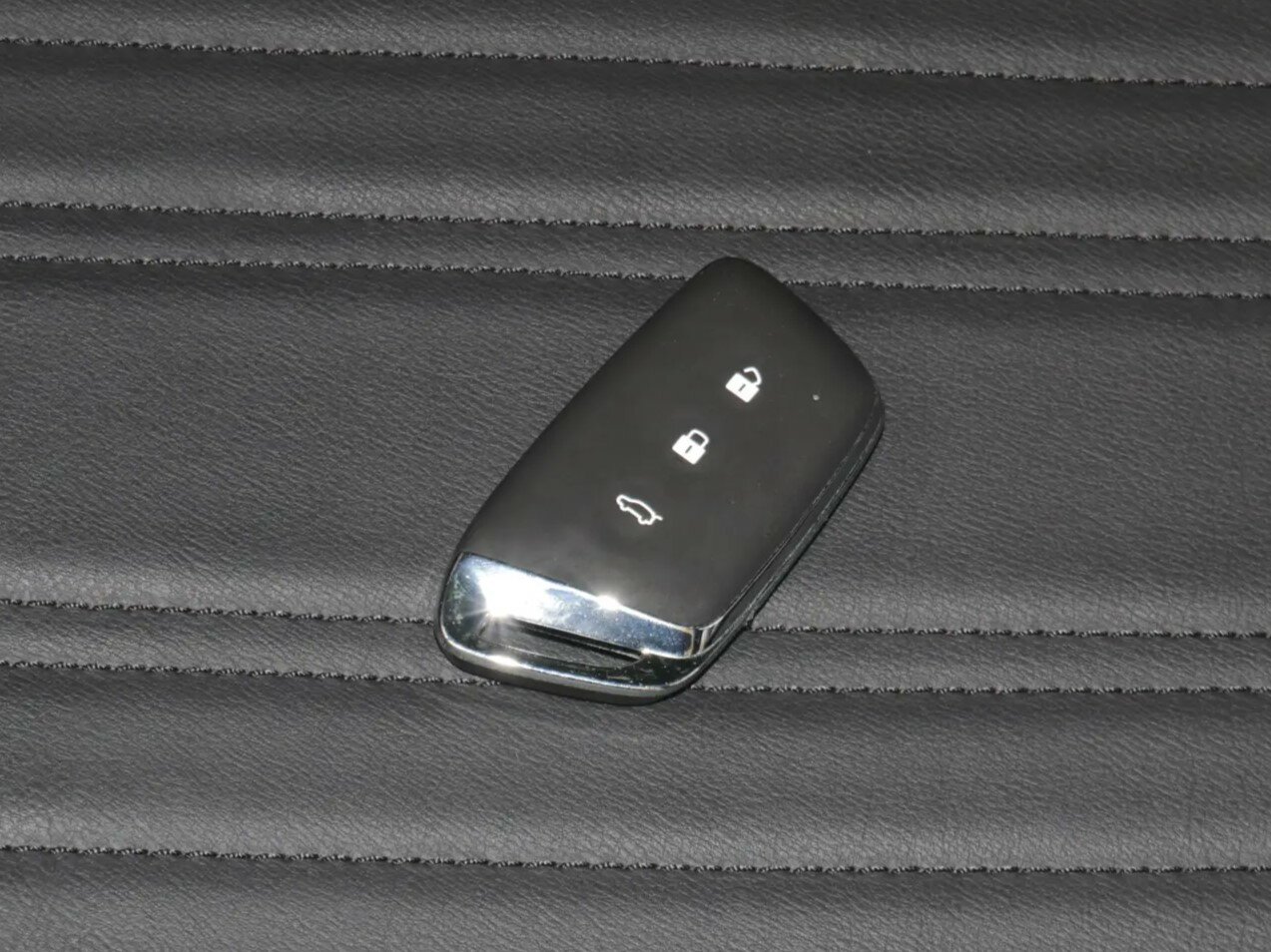 Baojun RC-6 — справочные фотографии комплектации, Интерьер 2