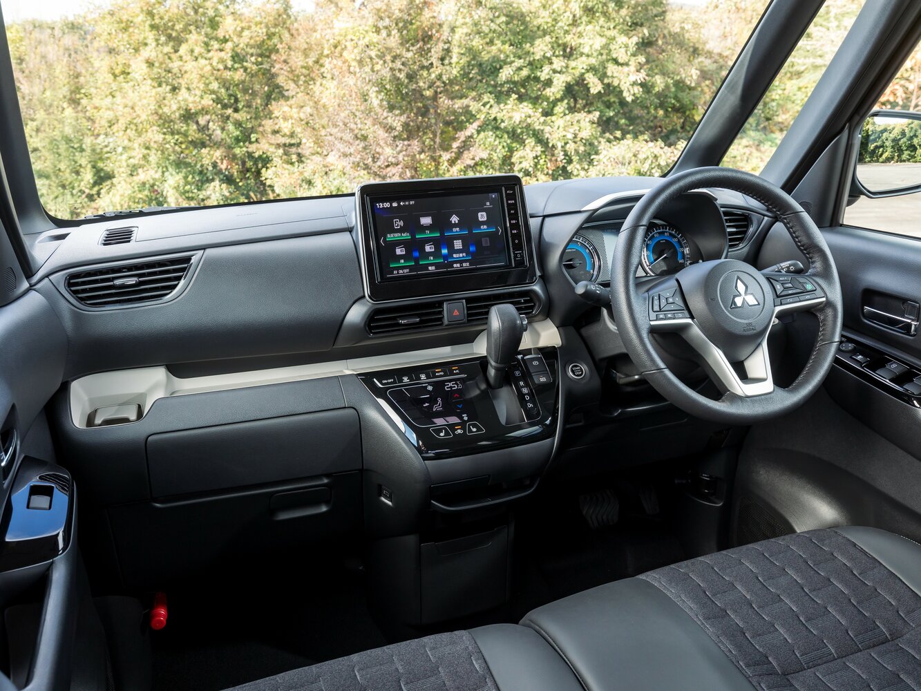 Mitsubishi Delica Mini T