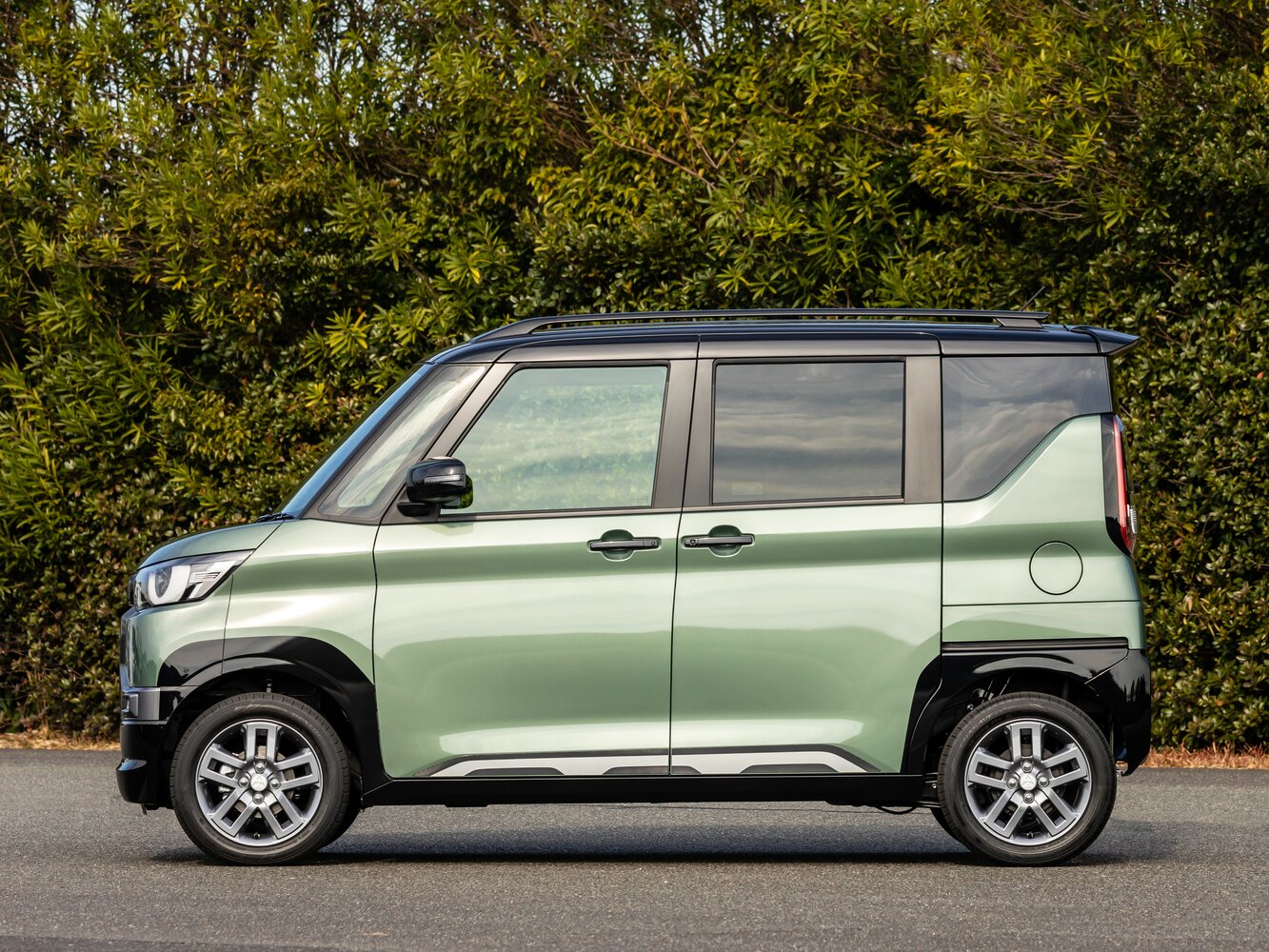 Mitsubishi Delica Mini T