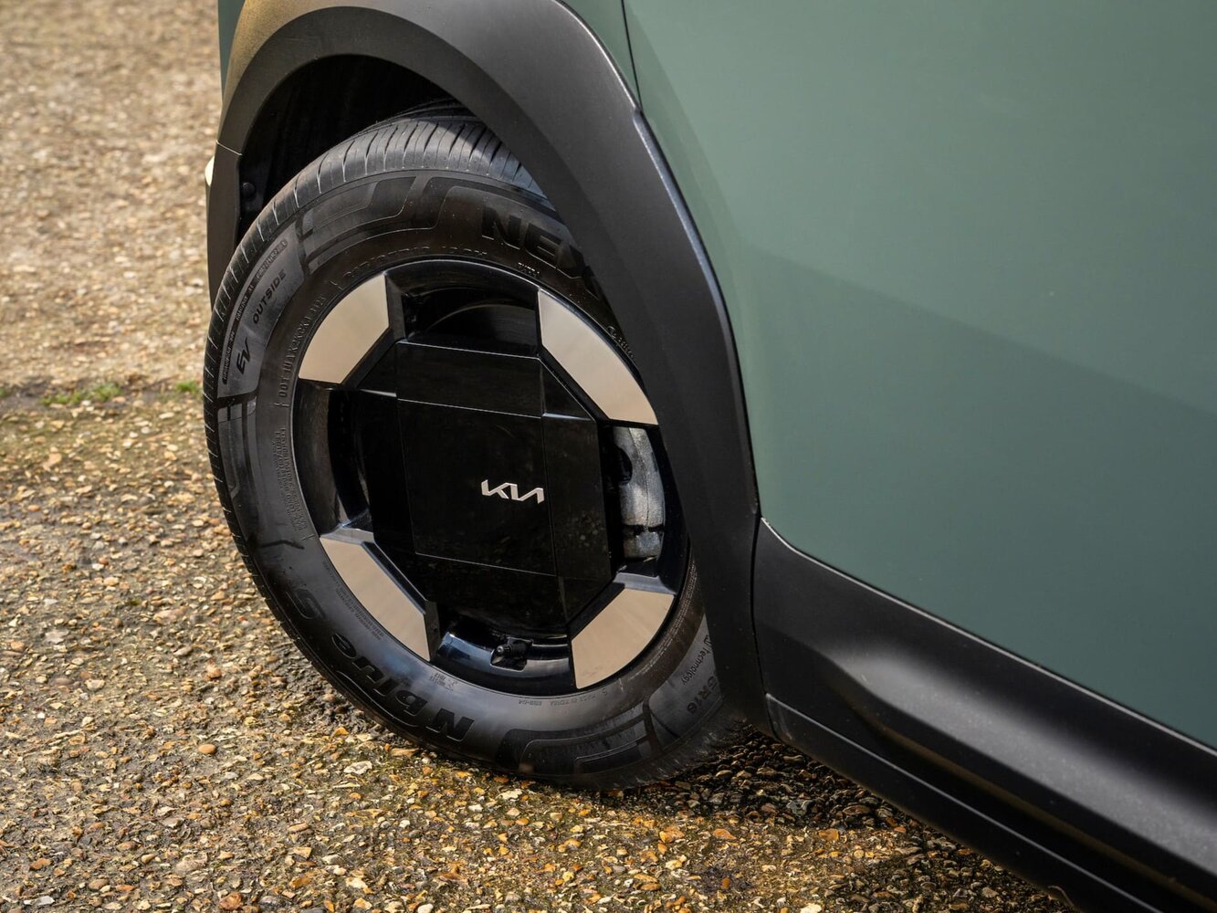 Kia PV5 — справочные фотографии комплектации, Диск