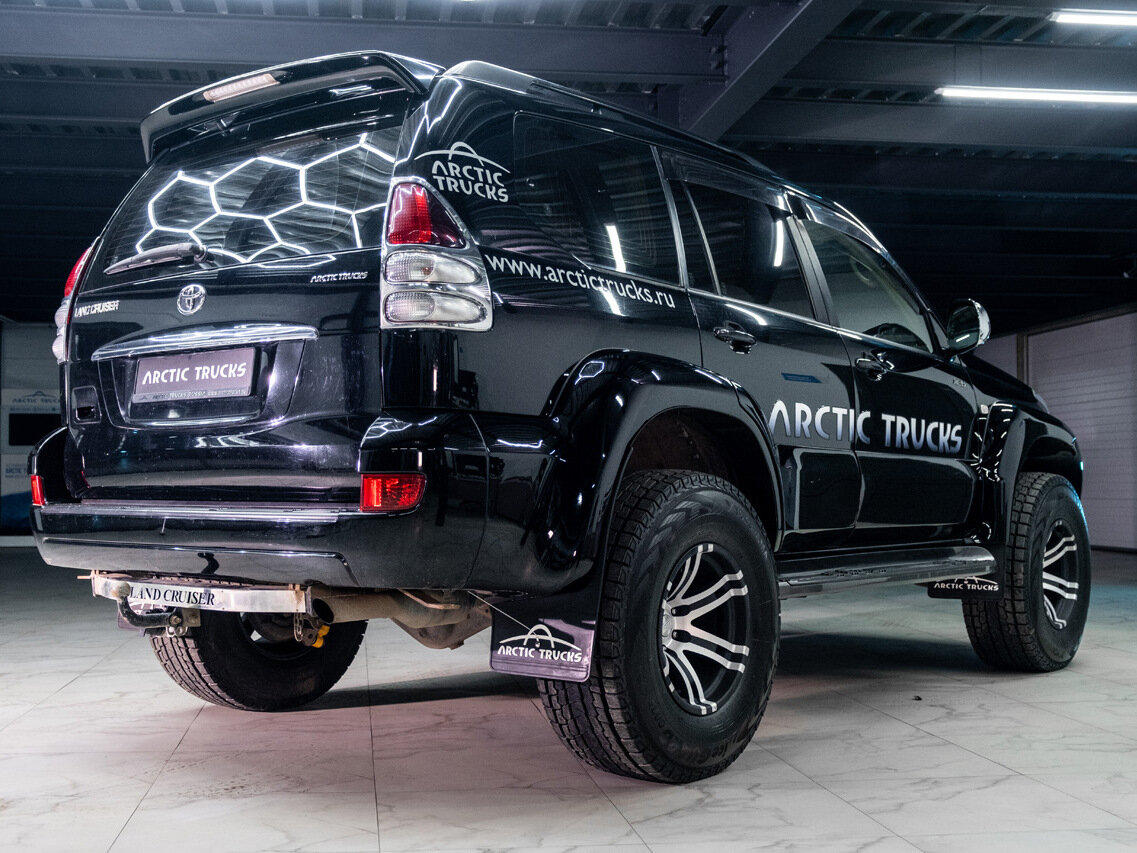 Toyota Land Cruiser Prado 2005 4.0L AT 8 мест