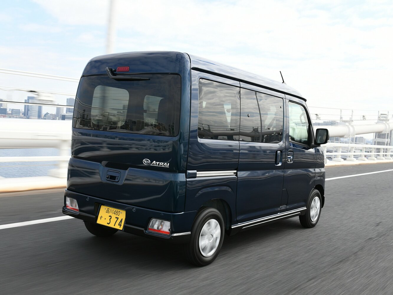 Daihatsu Atrai