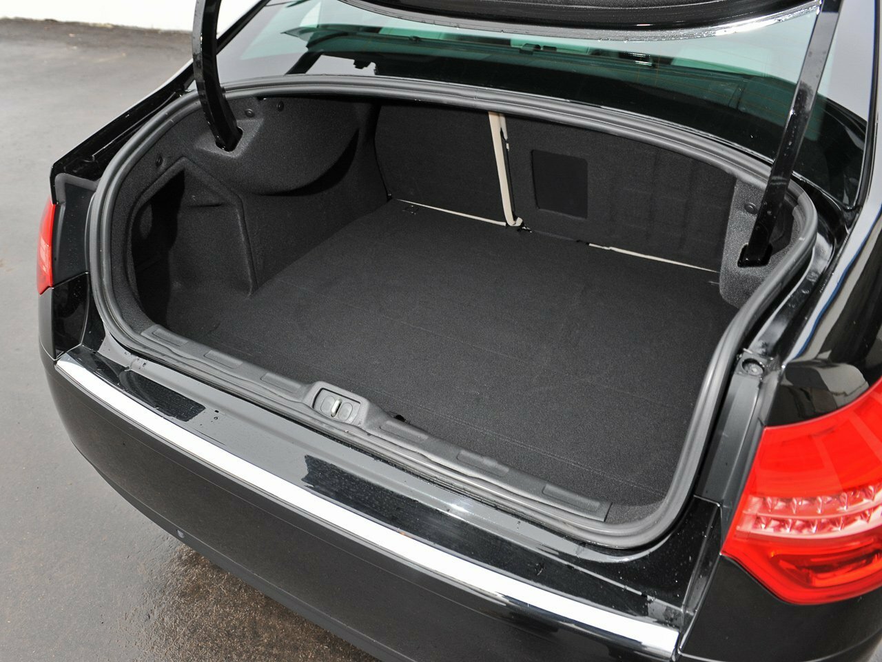 Citroen C5 — справочные фотографии комплектации, Багажник
