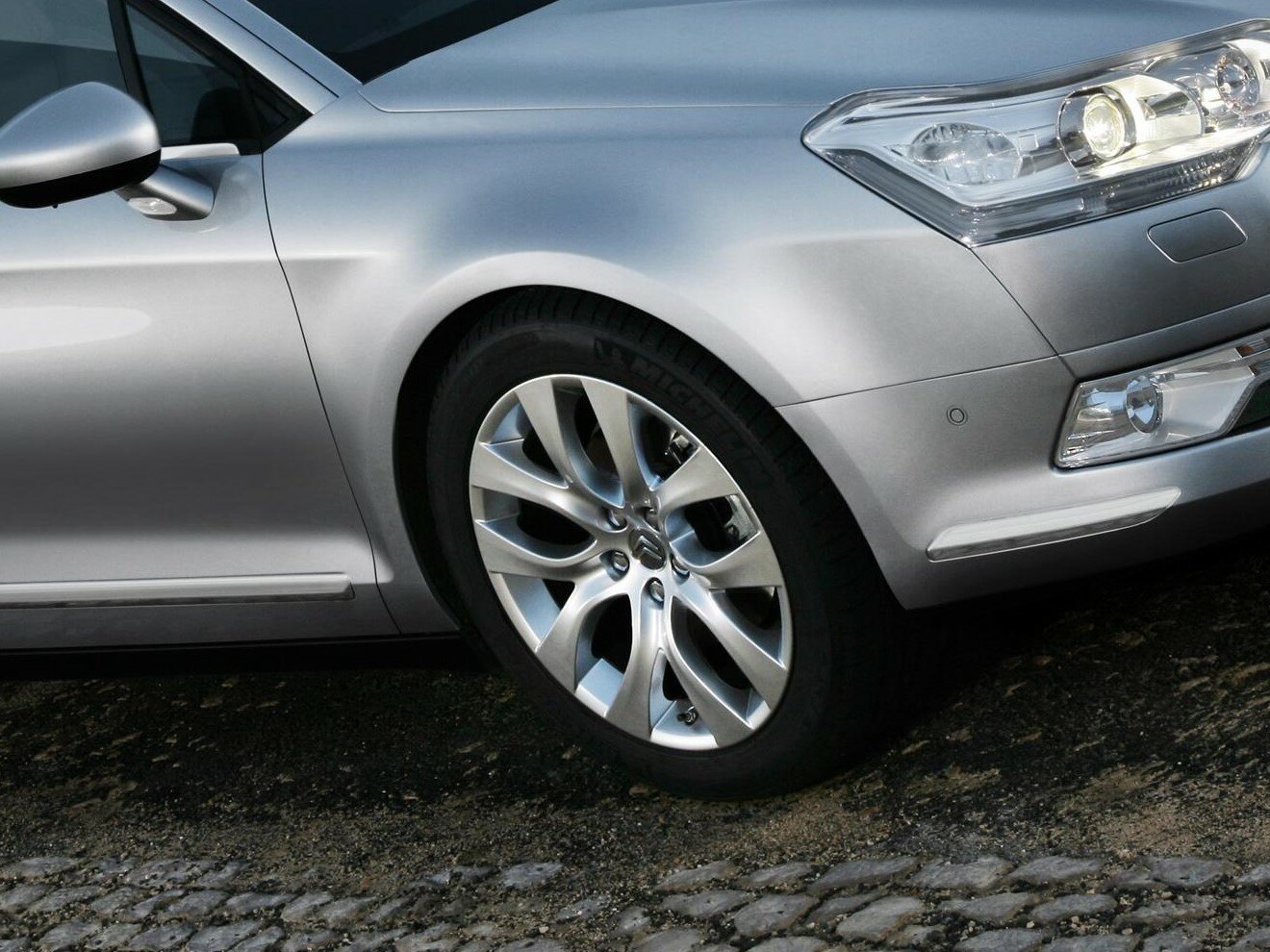 Citroen C5 — справочные фотографии комплектации, Диск