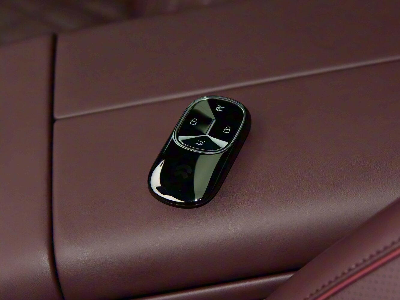 NIO ES8 — справочные фотографии комплектации, Интерьер 2