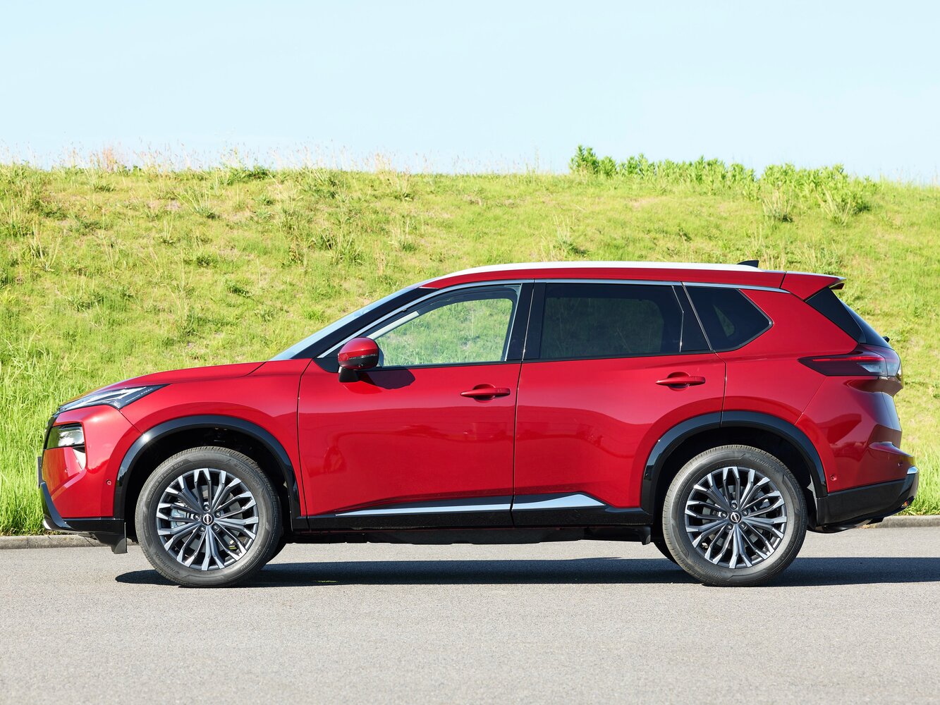 Nissan X-Trail G e−4ORCE