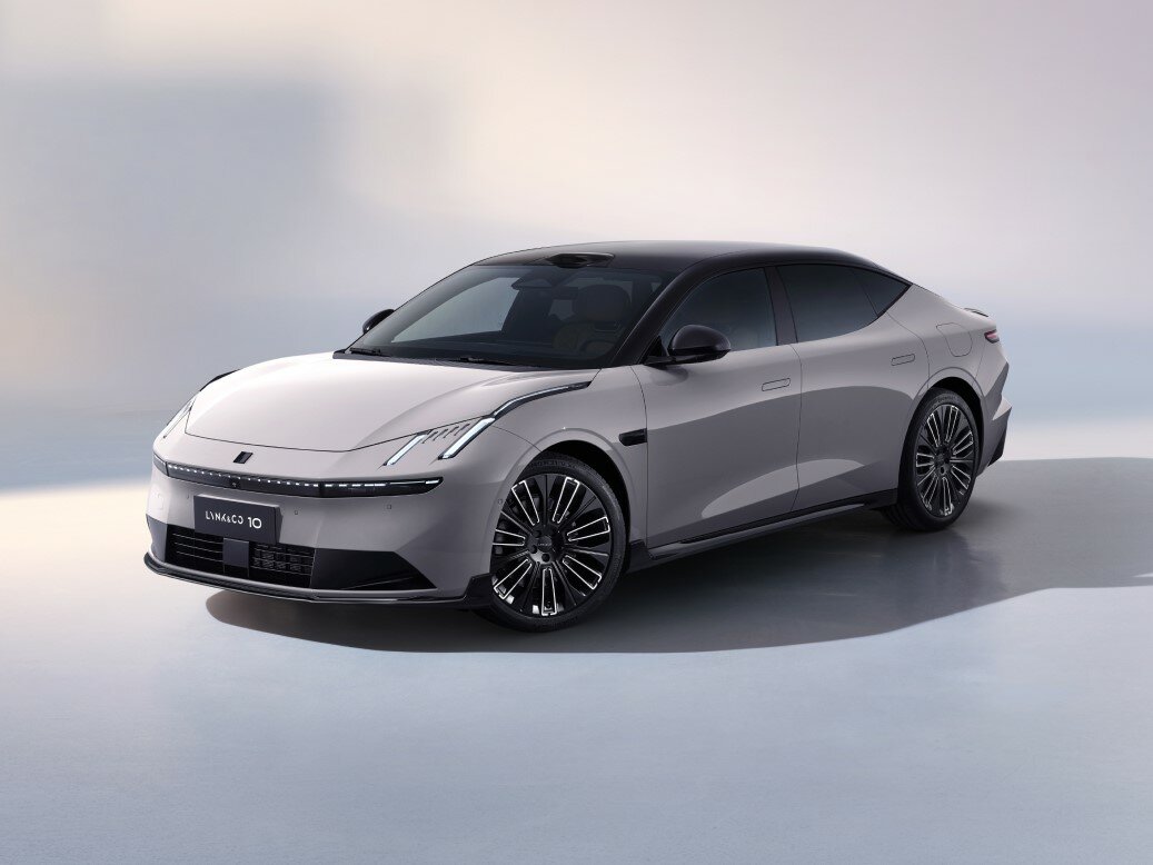Lynk & Co 10 2025 120 Ultra