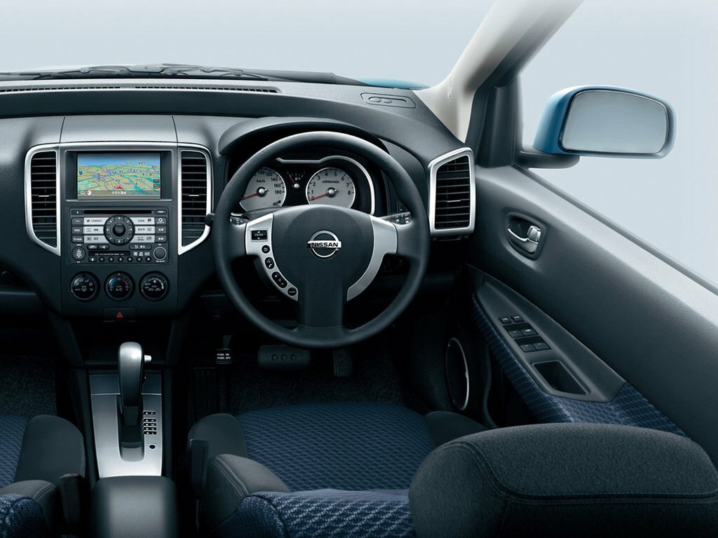 Nissan Wingroad 15M