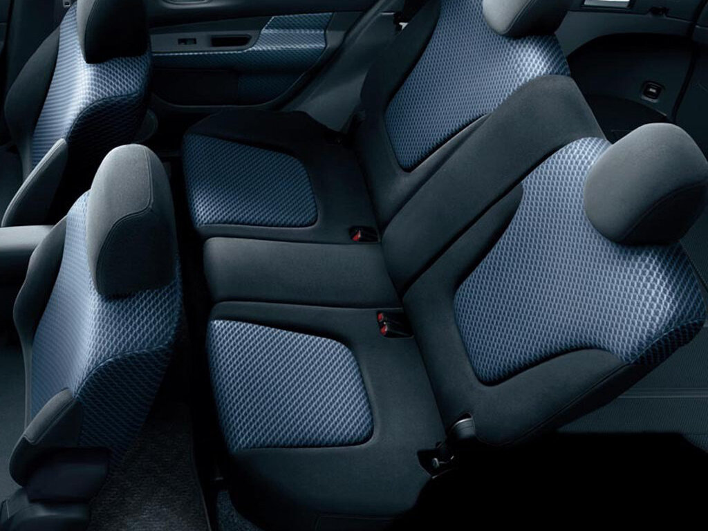 Nissan Wingroad 15M