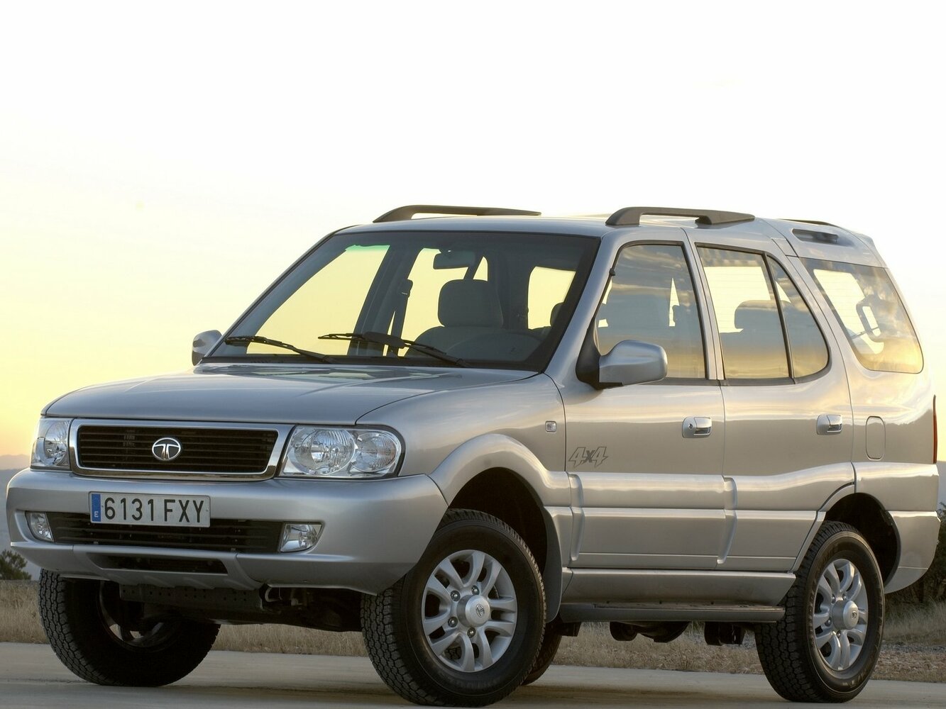 Tata Safari — I поколение (1998–2012)