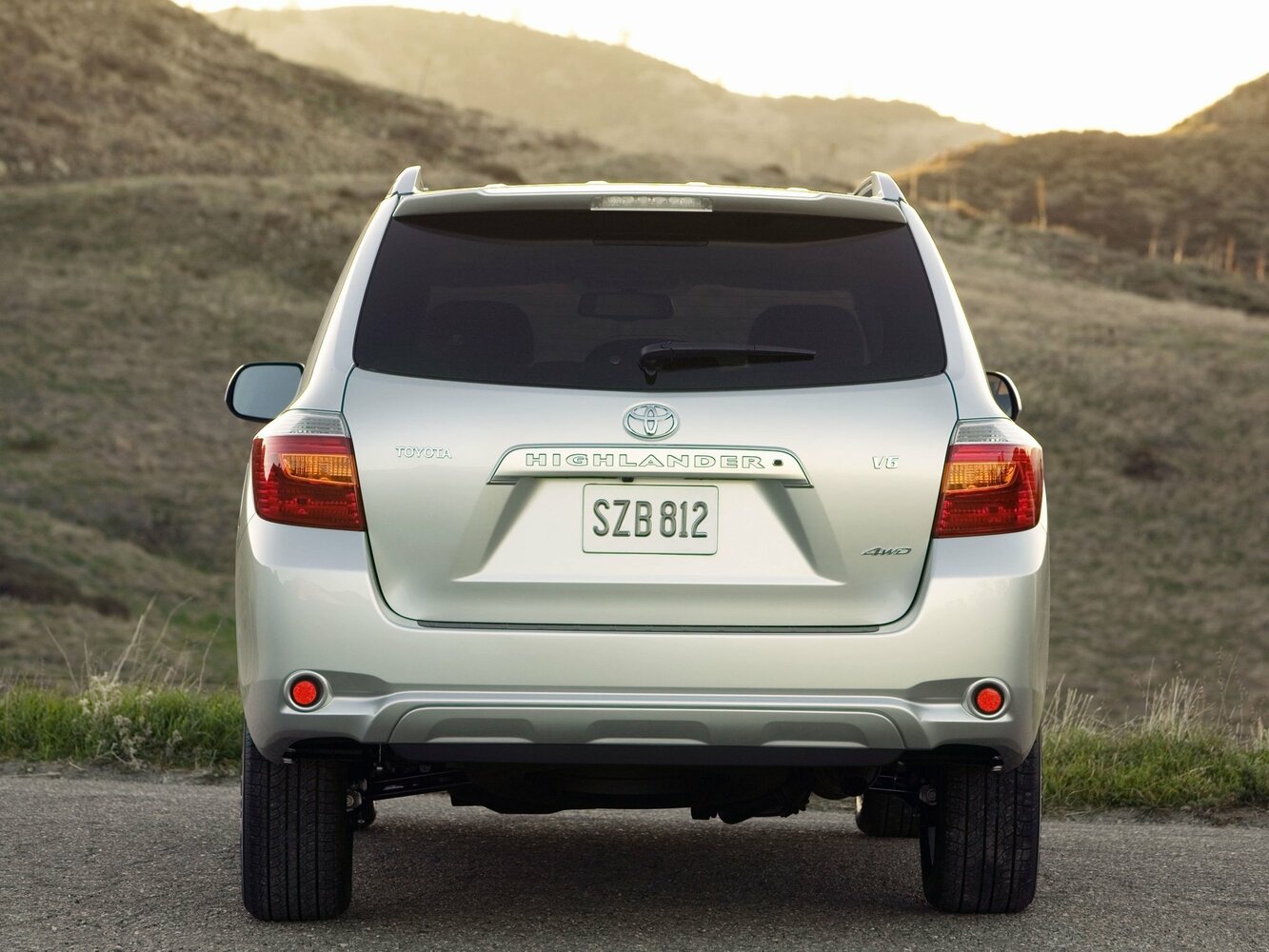Toyota Highlander 2009 2.7L 7 мест