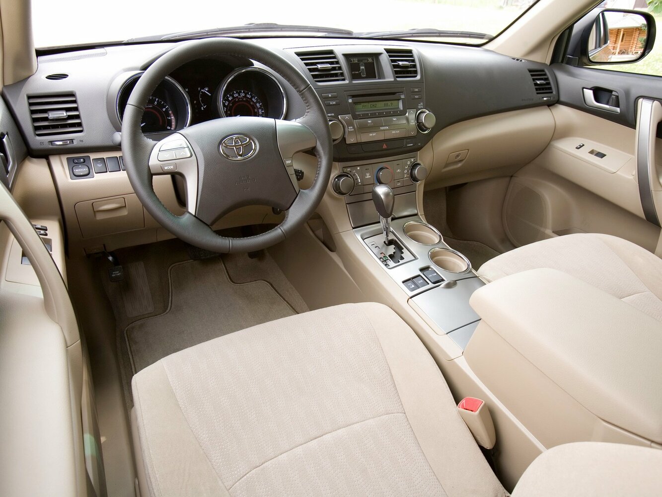 Toyota Highlander 2009 2.7L 7 мест