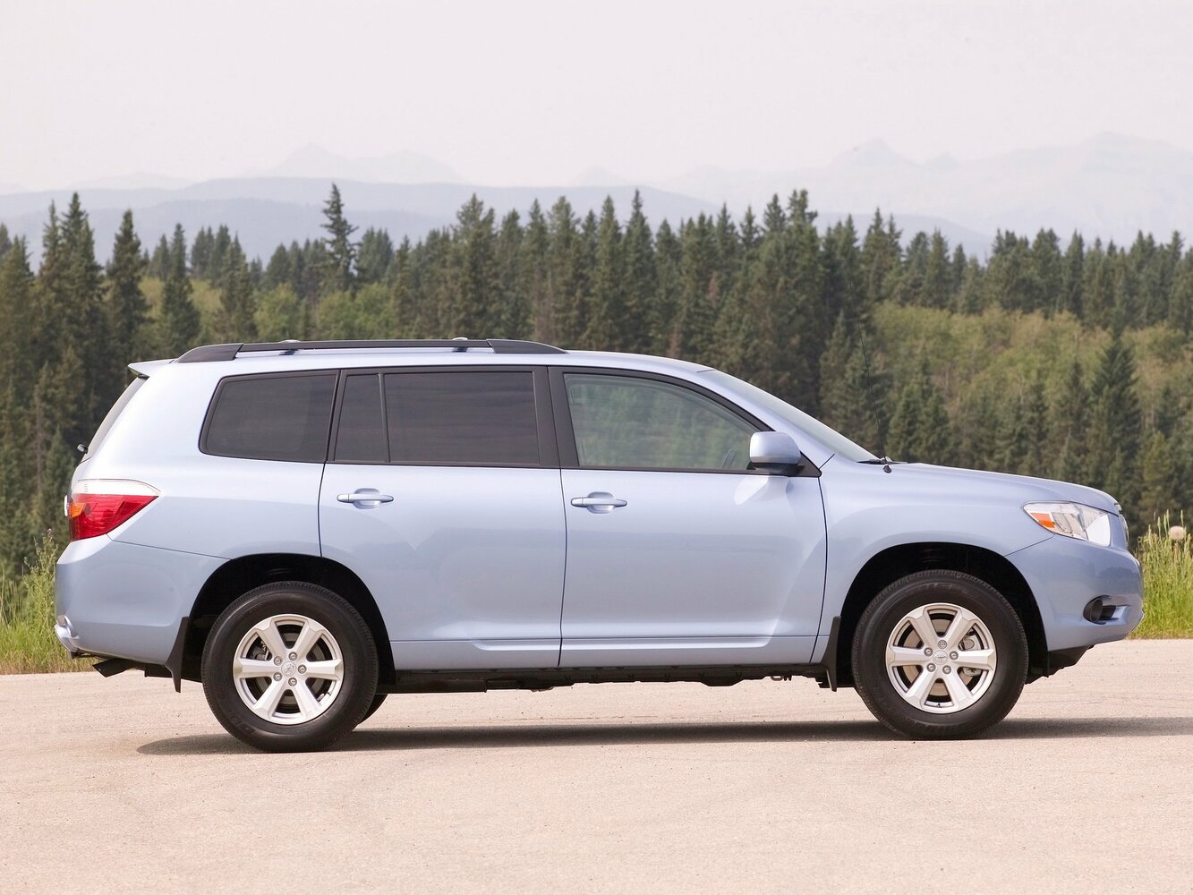 Toyota Highlander 2009 2.7L 7 мест