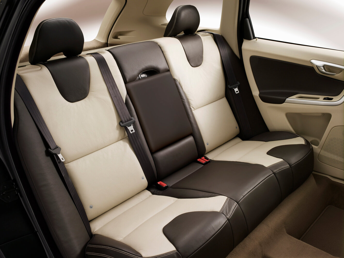 Volvo XC60 T6 AWD SE