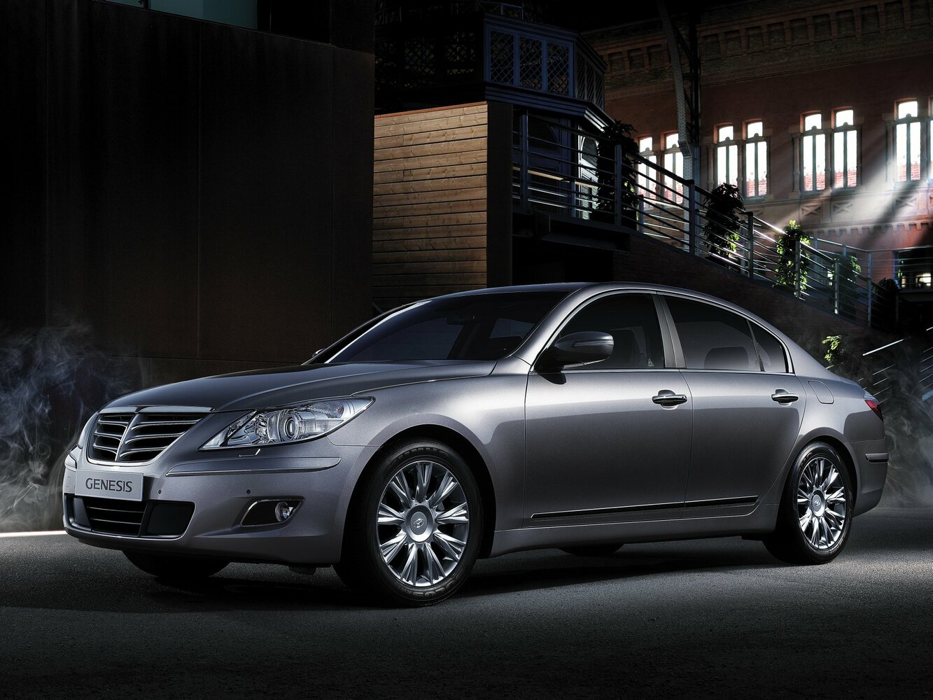 Hyundai Genesis BH330