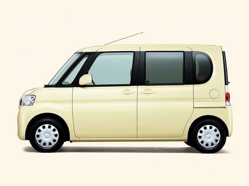 Daihatsu Tanto X