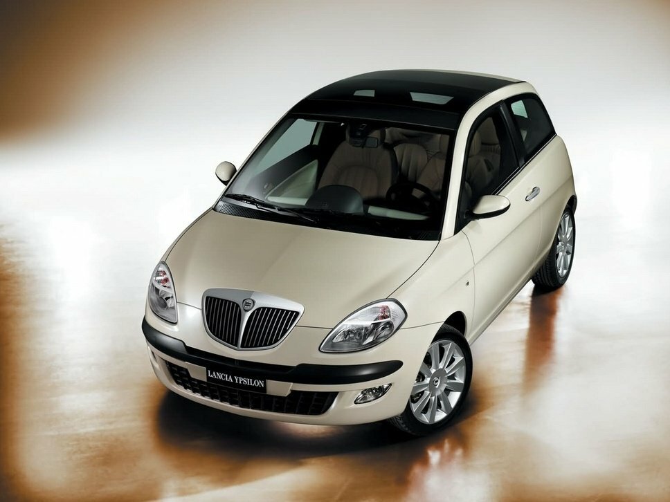 Lancia Ypsilon — II (Type 843) (2003–2005)