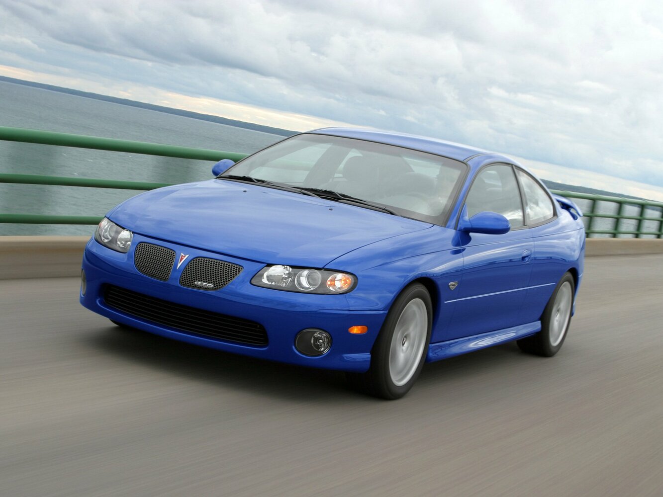 Pontiac GTO — IV поколение (2004–2006)