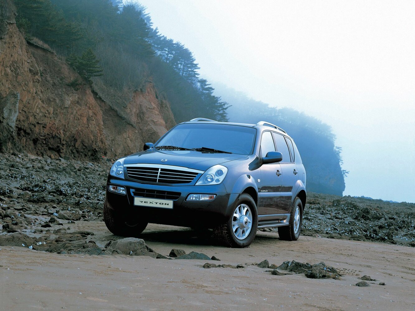 SsangYong Rexton — I поколение (2001–2009)