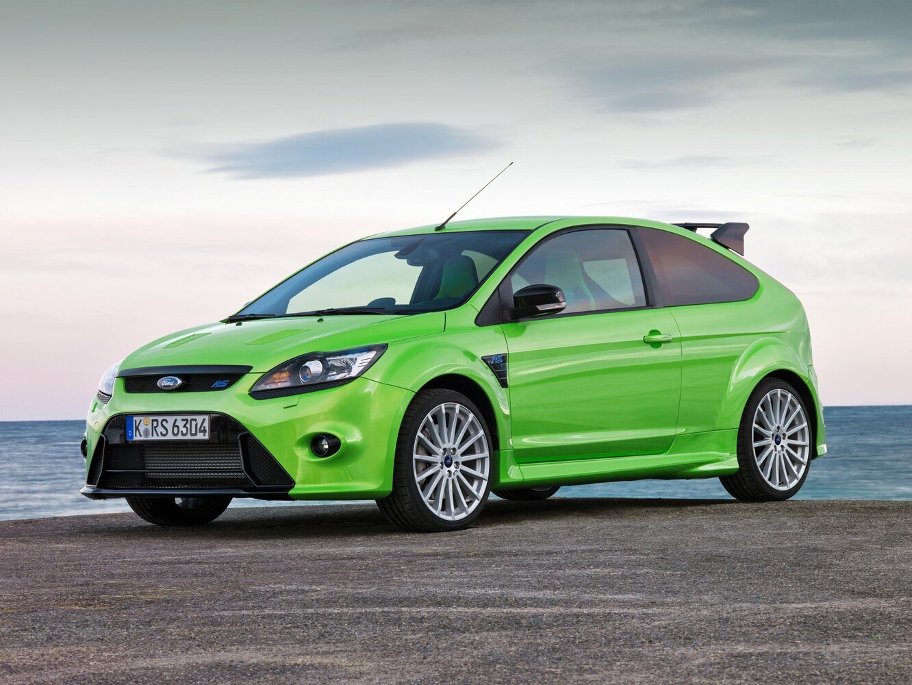 Ford Focus RS — II поколение (2009–2011)