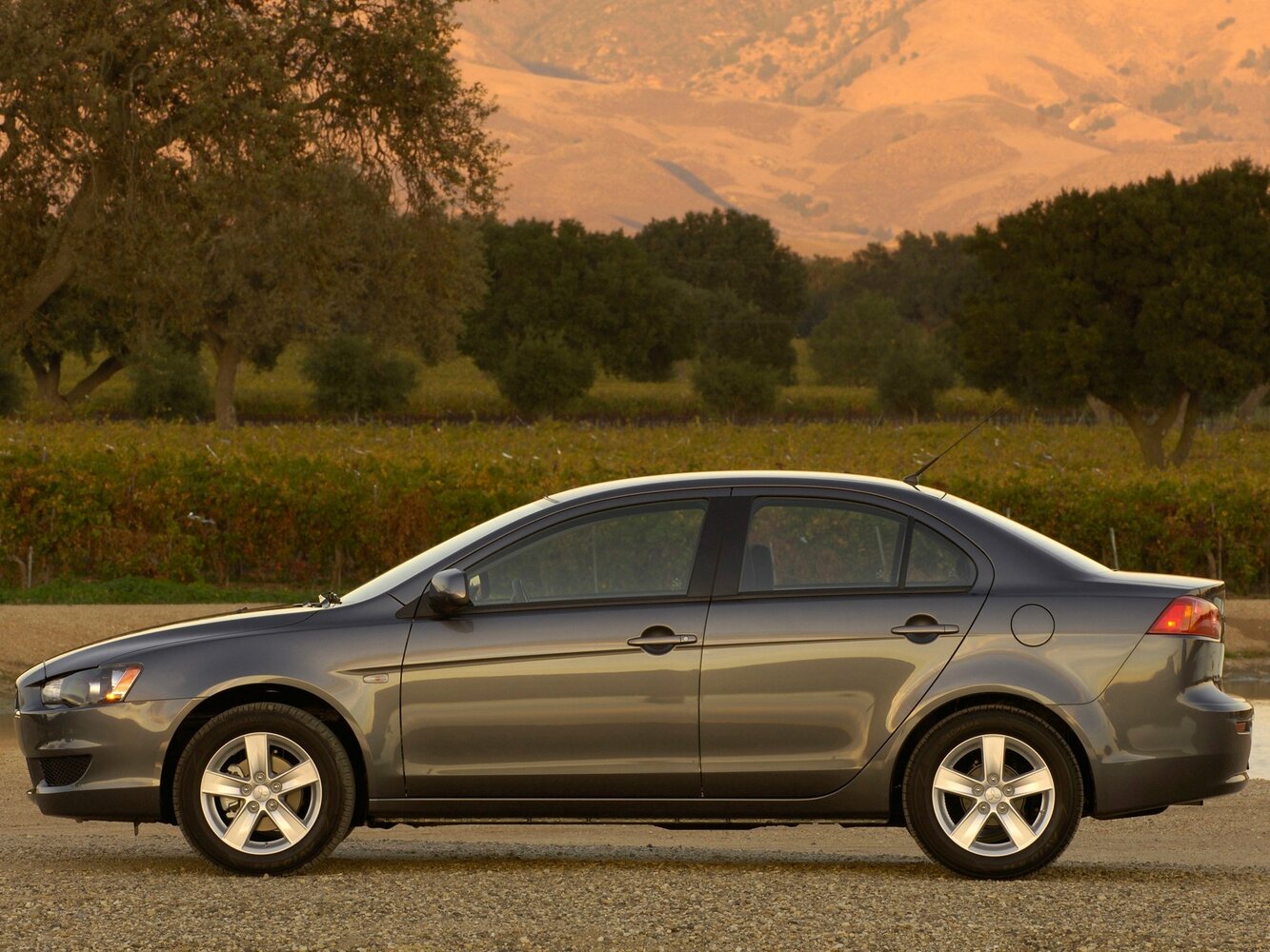 Mitsubishi Lancer MX−E