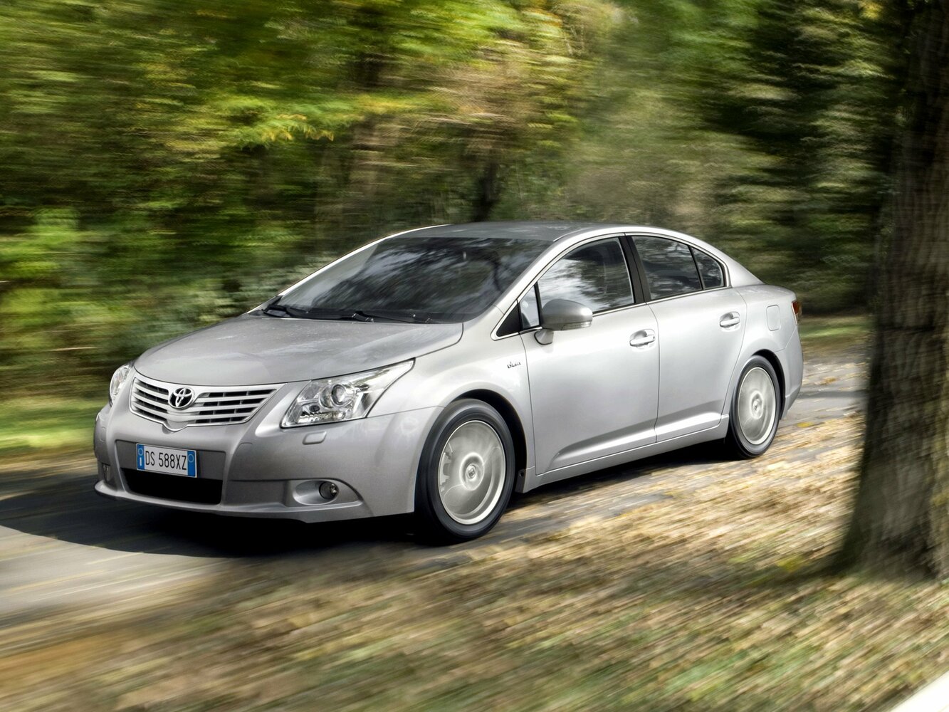 Toyota Avensis — III поколение (2008–2010)