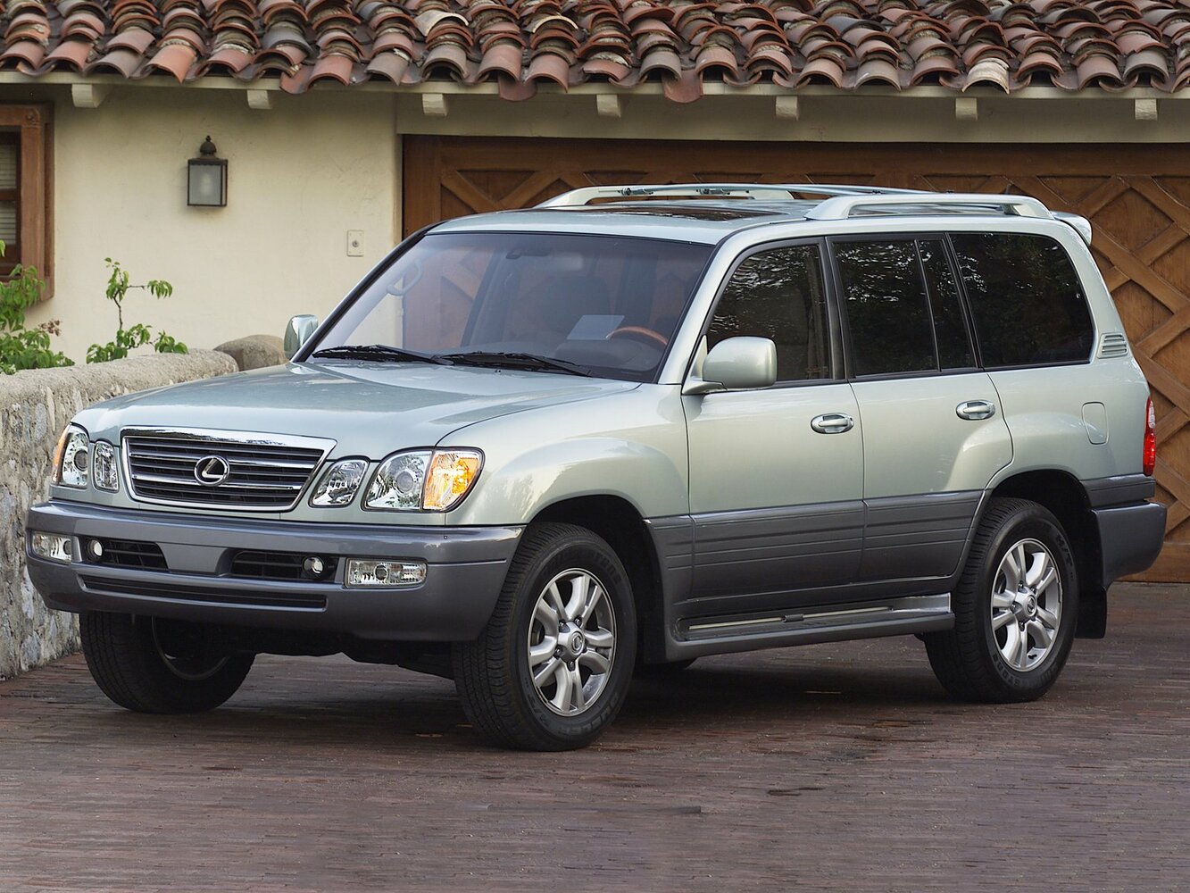 Lexus LX — II Рестайлинг (2002–2007)
