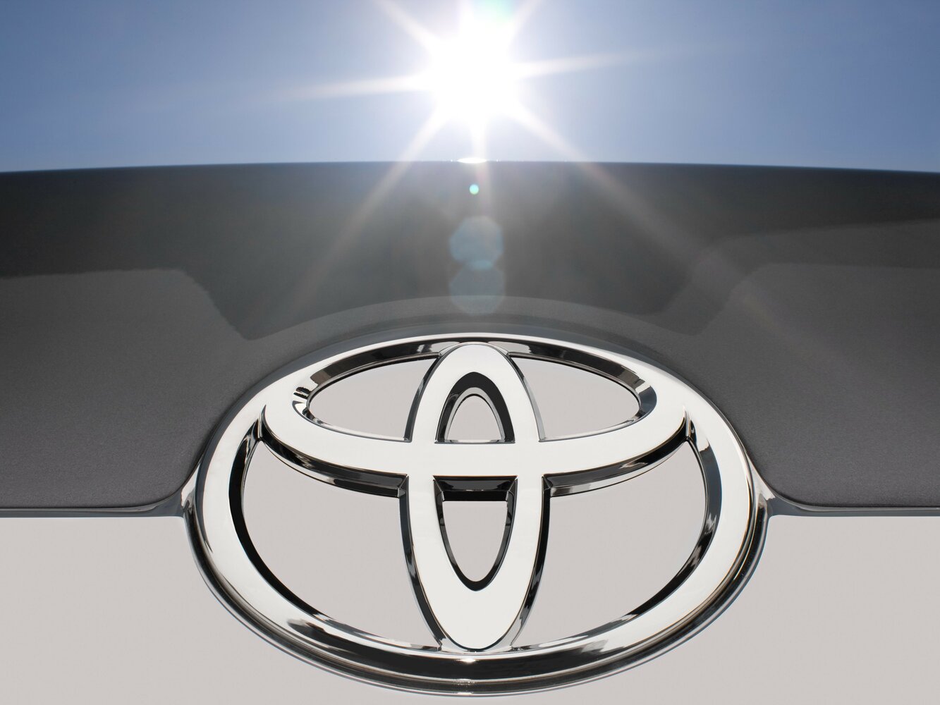 Toyota Camry — справочные фотографии комплектации, Интерьер 2