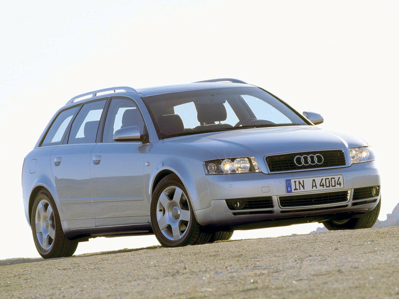 Audi A4 — II (B6) (2000–2006)