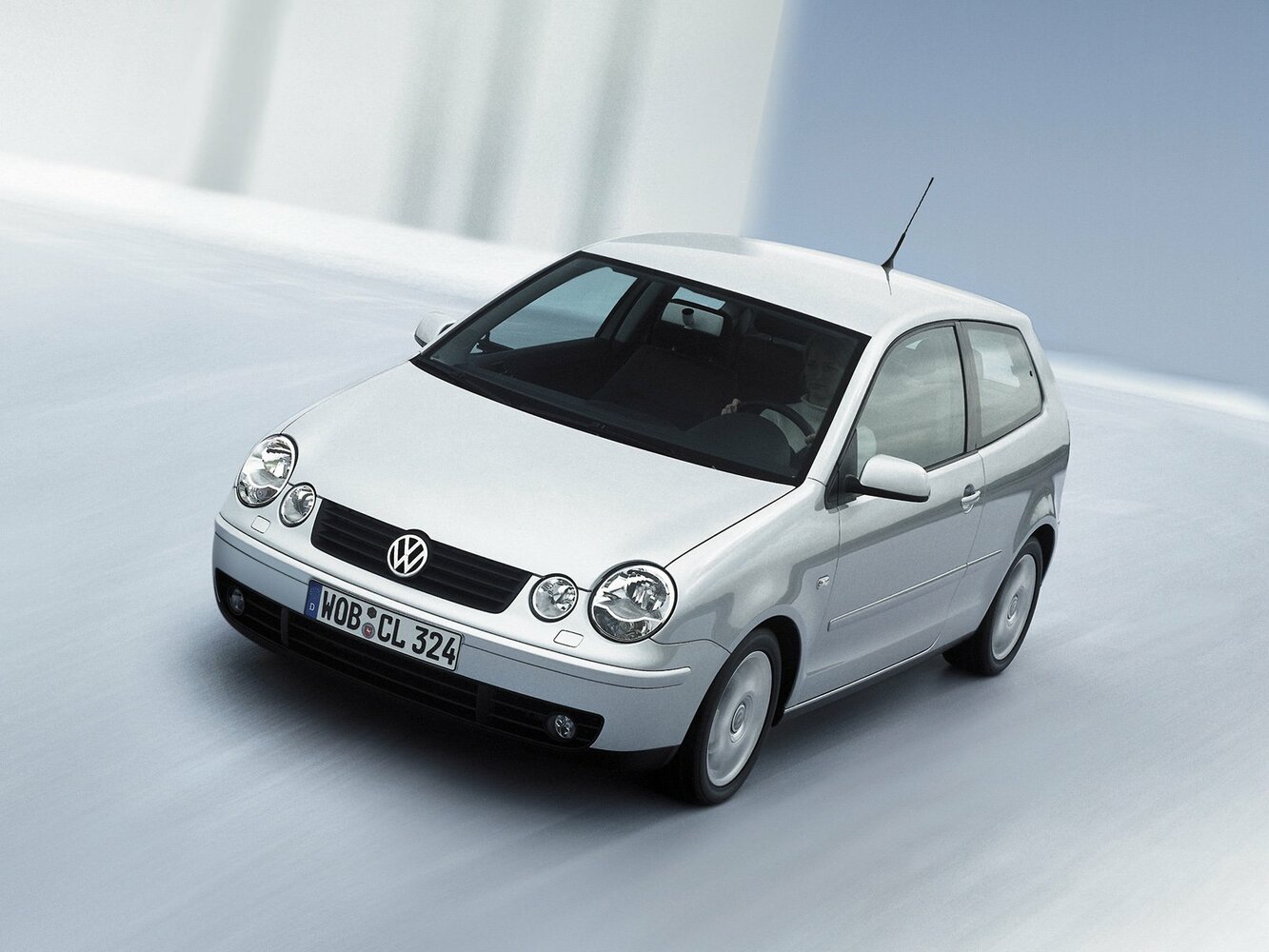 Volkswagen Polo — IV поколение (2001–2004)