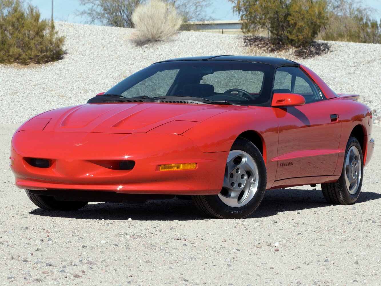 Pontiac Firebird — IV поколение (1993–2002)