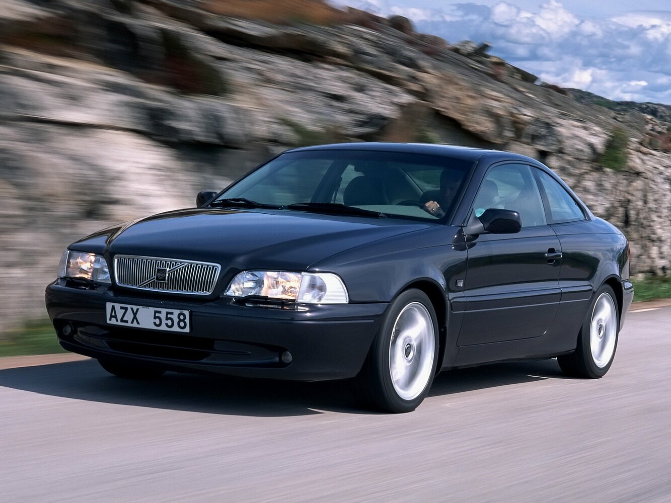 Volvo C70 — I поколение (1997–2005)