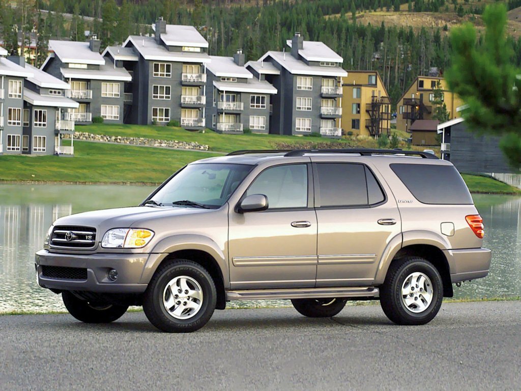 Toyota Sequoia — I поколение (2000–2003)