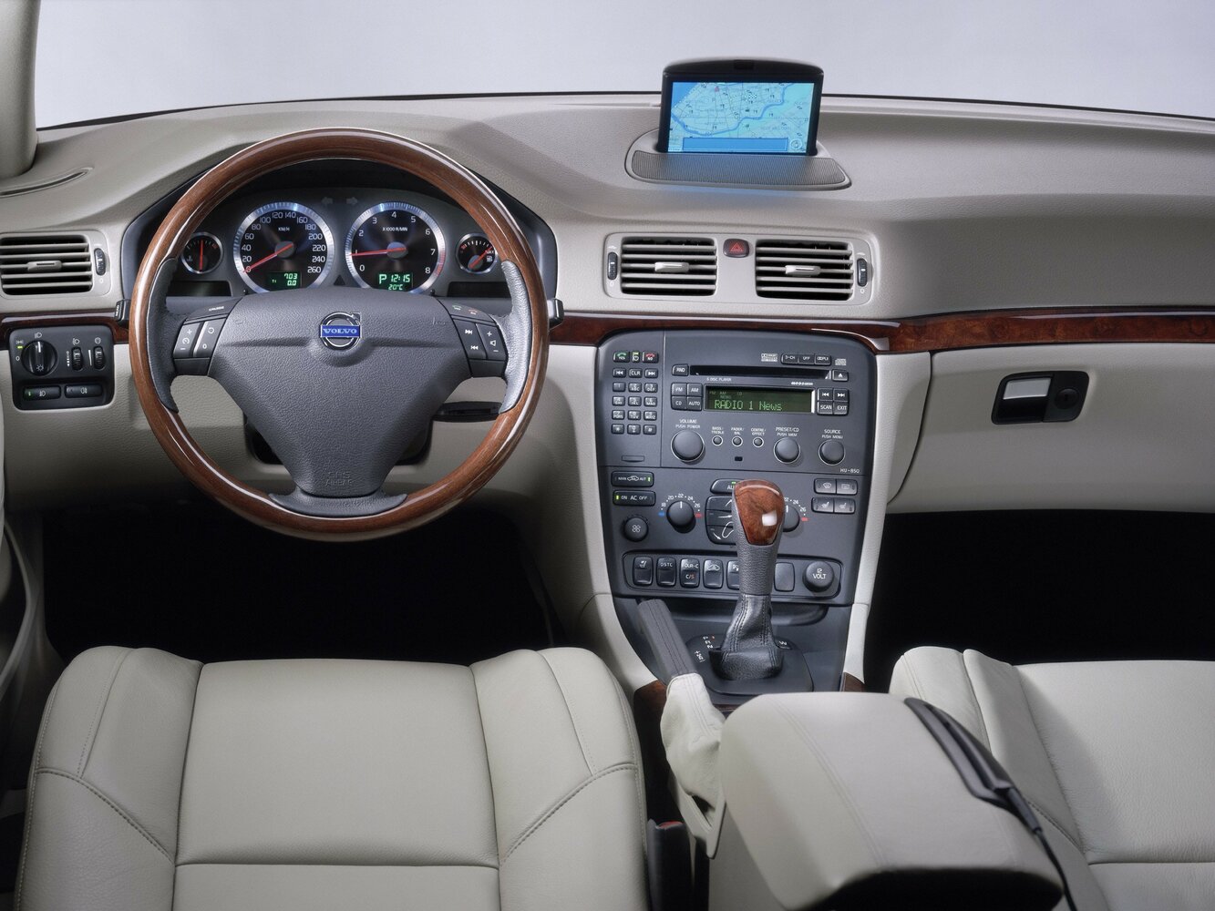 Volvo S80